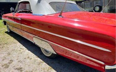 Ford-Fairlane-500-1964-Rangoon-Red-Red-vinyl-1