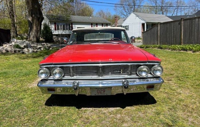 Ford-Fairlane-500-1964-Rangoon-Red-Red-vinyl-10