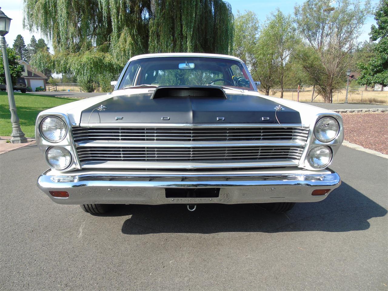 Ford-Fairlane-500-1966-White-red-1