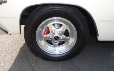 Ford-Fairlane-500-1966-White-red-9
