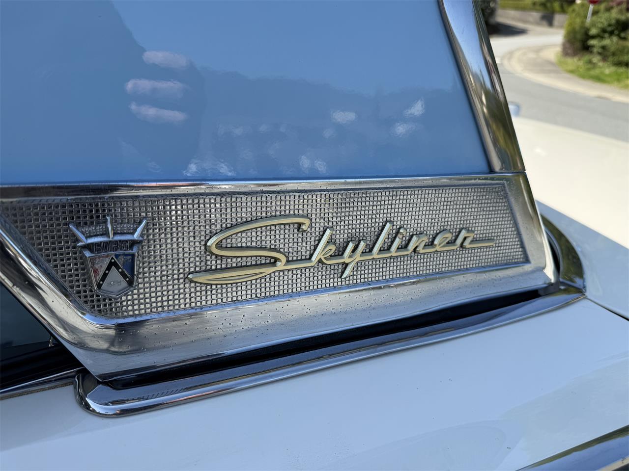 Ford-Fairlane-500-skyliner-1957-Blue-Blue-14