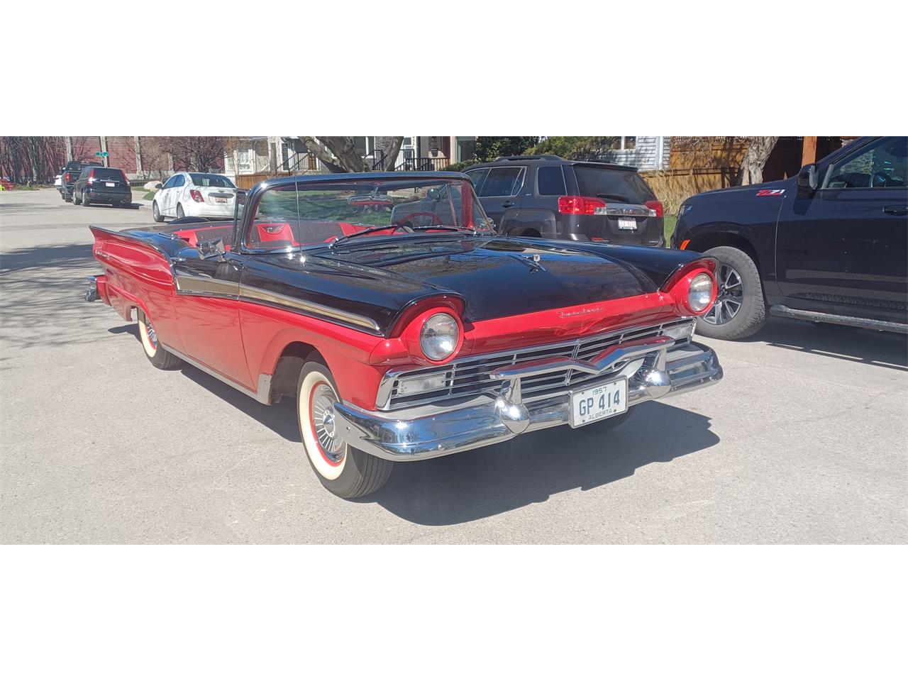 Ford-Fairlane-500-skyliner-1957-REDBlack-RedBlack-5