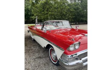 Ford-Fairlane-500-skyliner-1958-RedWhite-RedWhite-10