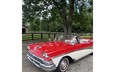Ford-Fairlane-500-skyliner-1958-RedWhite-RedWhite-15