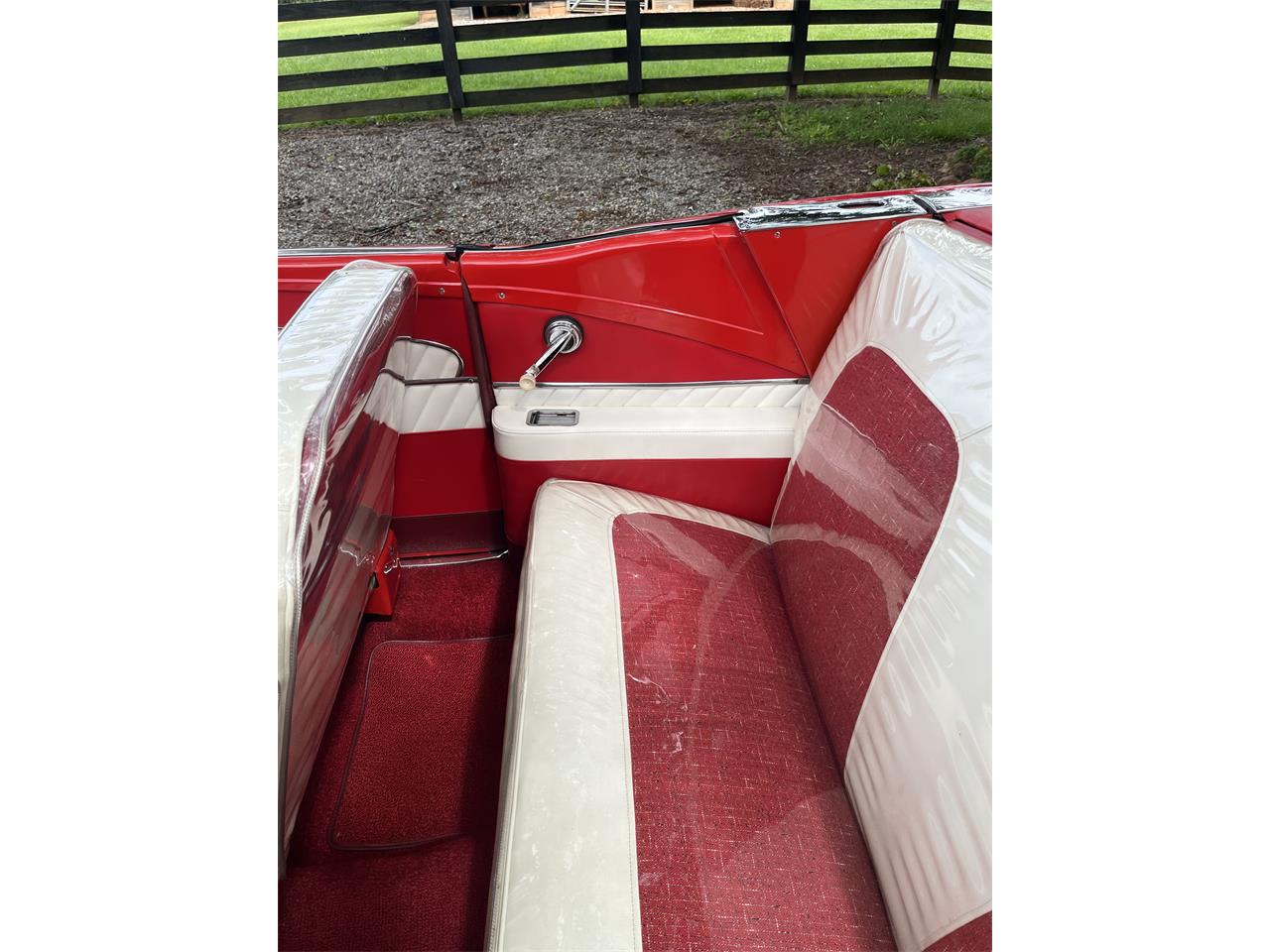 Ford-Fairlane-500-skyliner-1958-RedWhite-RedWhite-22