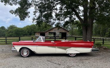 Ford-Fairlane-500-skyliner-1958-RedWhite-RedWhite-3