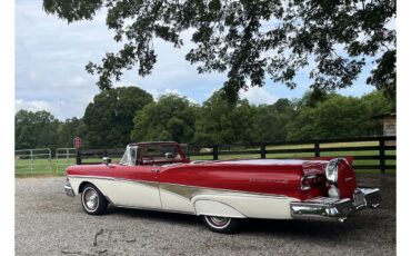 Ford-Fairlane-500-skyliner-1958-RedWhite-RedWhite-6