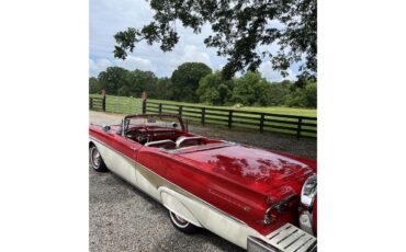 Ford-Fairlane-500-skyliner-1958-RedWhite-RedWhite-7