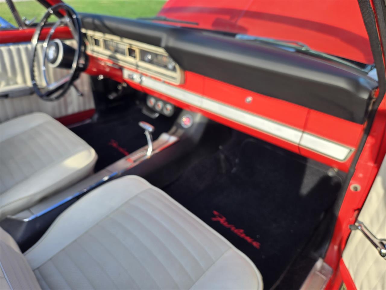 Ford-Fairlane-500-xl-1966-Red-White-28