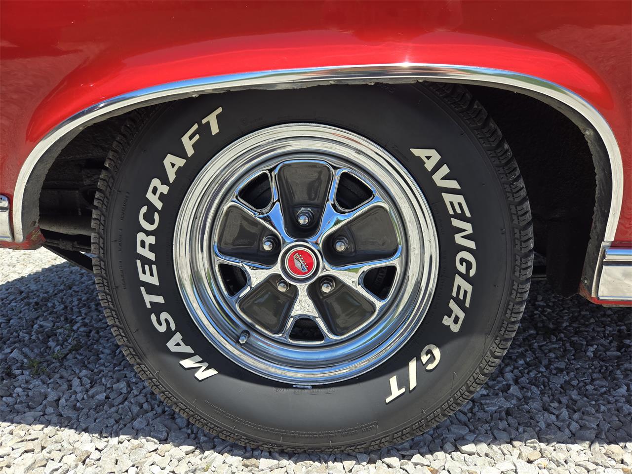 Ford-Fairlane-500-xl-1966-Red-White-5