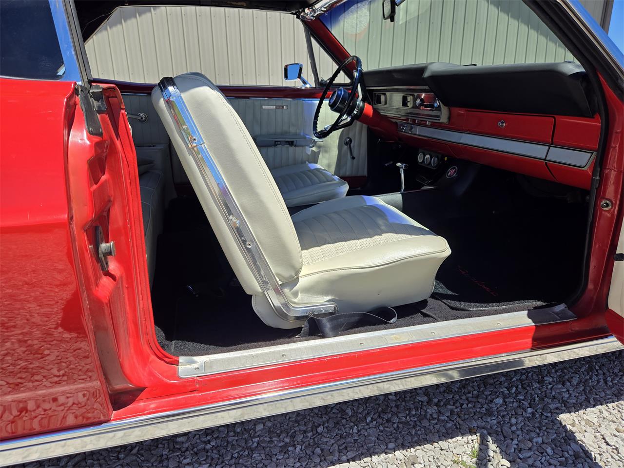 Ford-Fairlane-500-xl-1966-Red-White-9