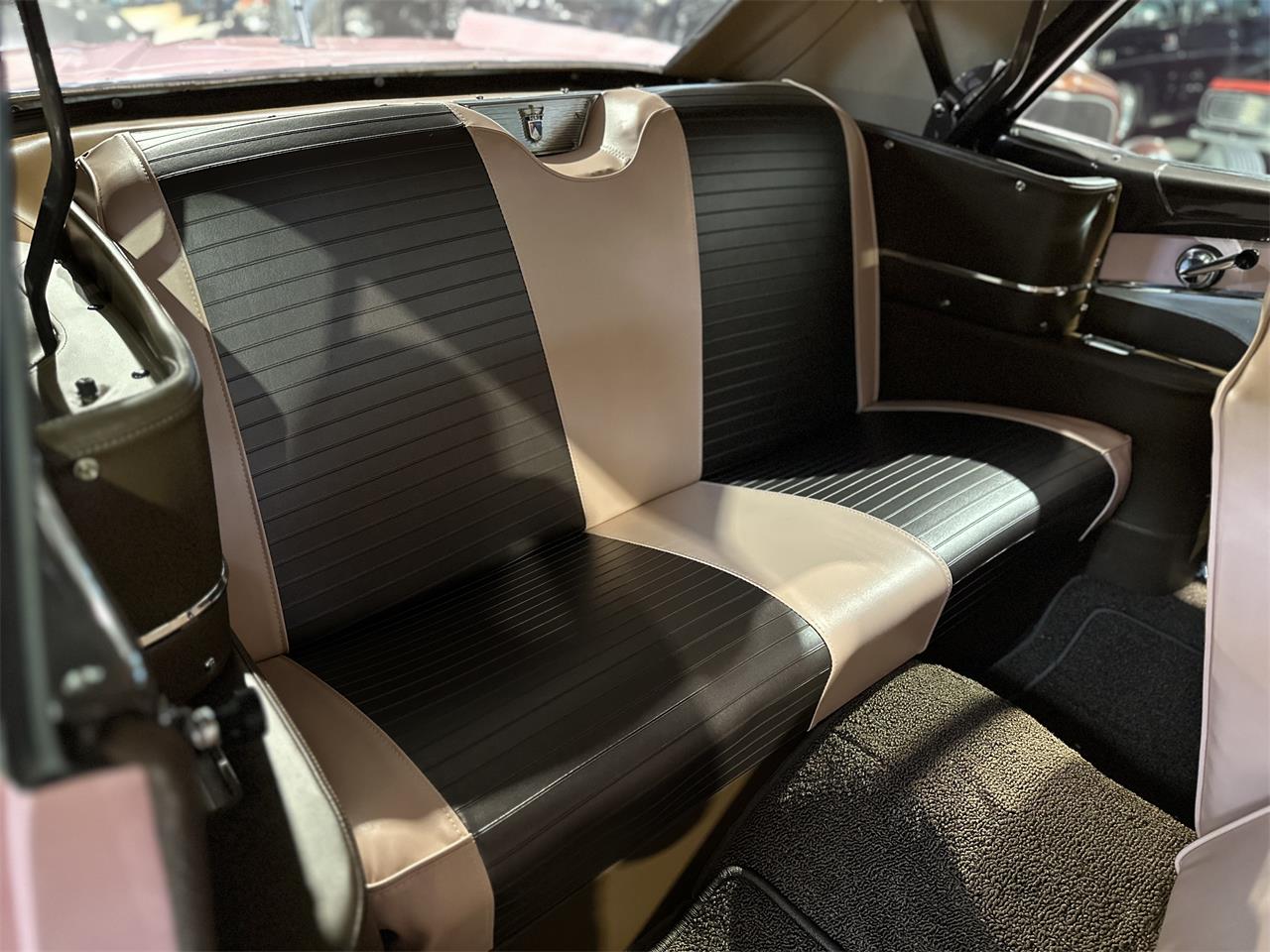 Ford-Fairlane-sunliner-1957-BrownPink-BrownPink-1