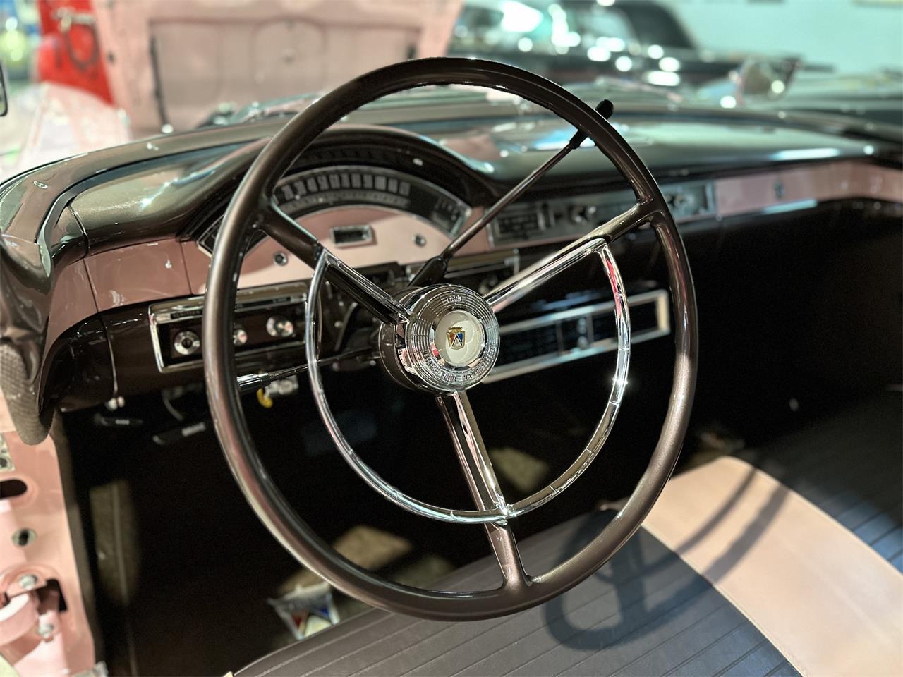 Ford-Fairlane-sunliner-1957-BrownPink-BrownPink-11