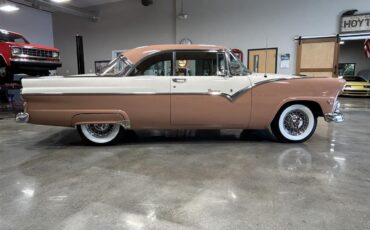 Ford-Fairlane-victoria-1955-CopperWhite-Bucksin-26