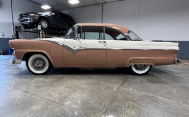 Ford-Fairlane-victoria-1955-CopperWhite-Bucksin-3