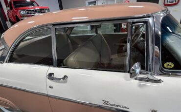 Ford-Fairlane-victoria-1955-CopperWhite-Bucksin-34