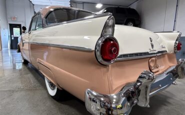 Ford-Fairlane-victoria-1955-CopperWhite-Bucksin-58