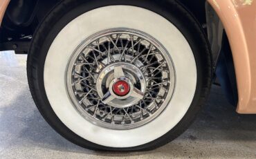Ford-Fairlane-victoria-1955-CopperWhite-Bucksin-60