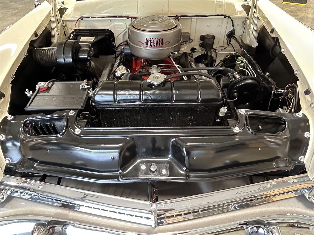 Ford-Fairlane-victoria-1955-CopperWhite-Bucksin-72