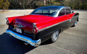 Ford-Fairlane-victoria-1956-Red-and-Black-Red-and-Black-23