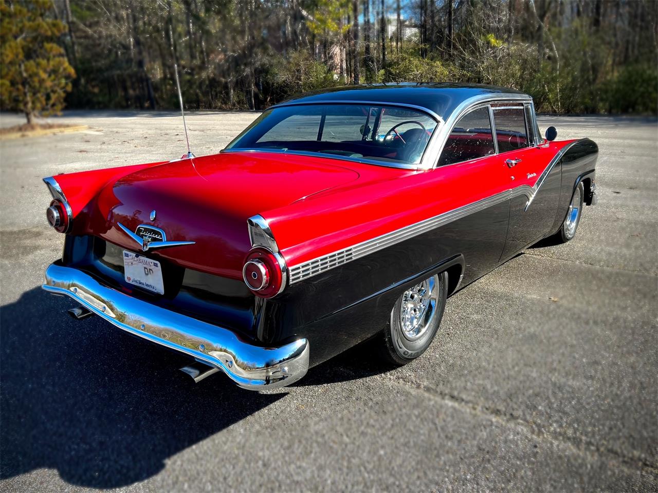 Ford-Fairlane-victoria-1956-Red-and-Black-Red-and-Black-23