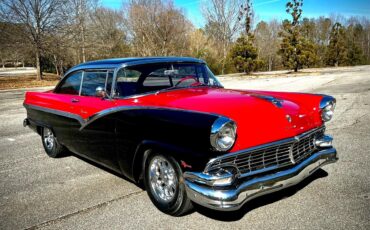 Ford-Fairlane-victoria-1956-Red-and-Black-Red-and-Black-33