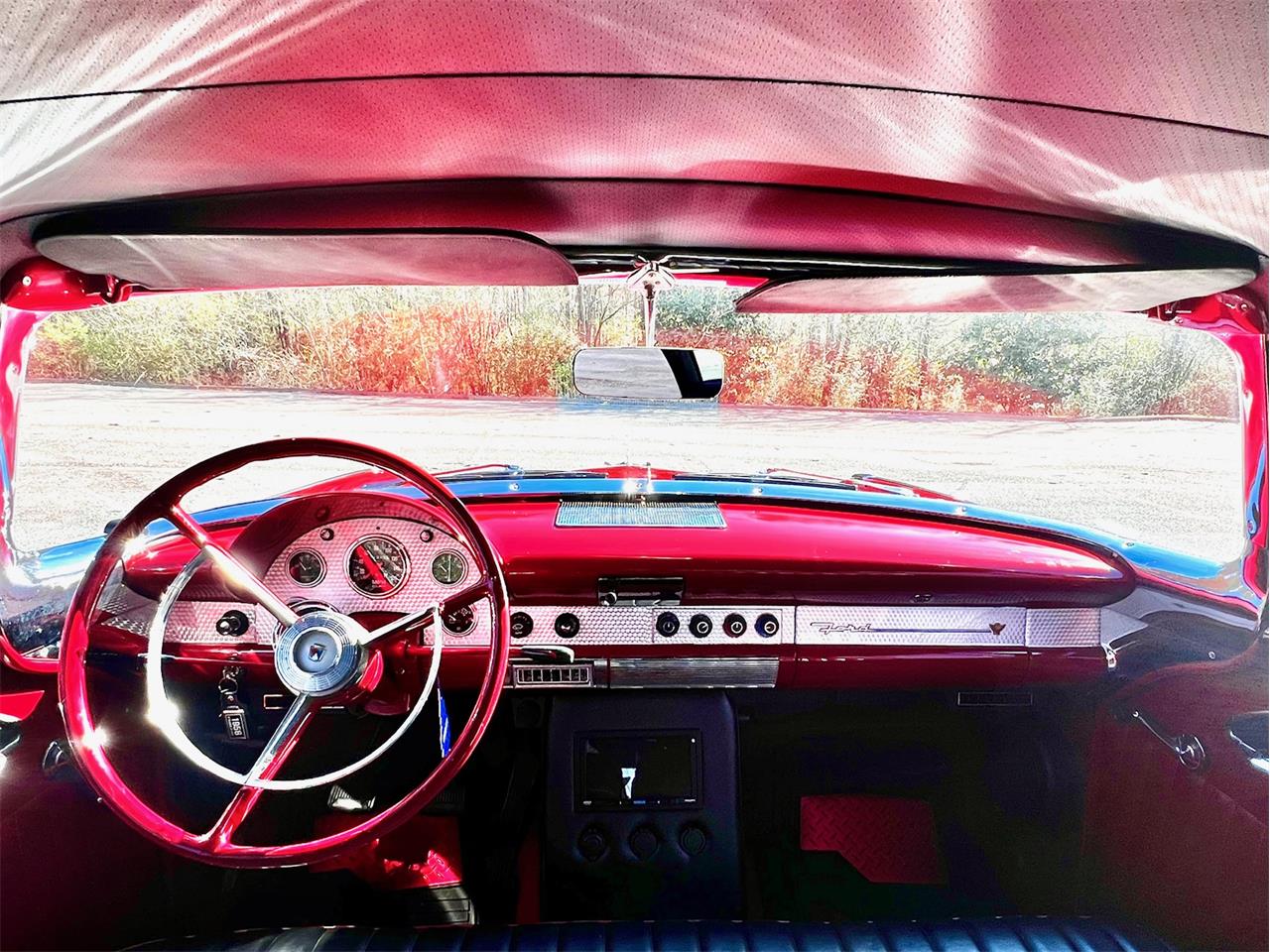 Ford-Fairlane-victoria-1956-Red-and-Black-Red-and-Black-41
