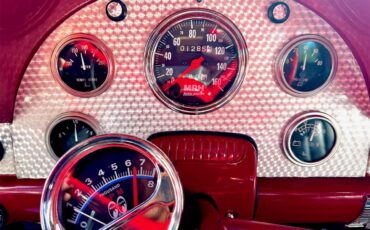 Ford-Fairlane-victoria-1956-Red-and-Black-Red-and-Black-62