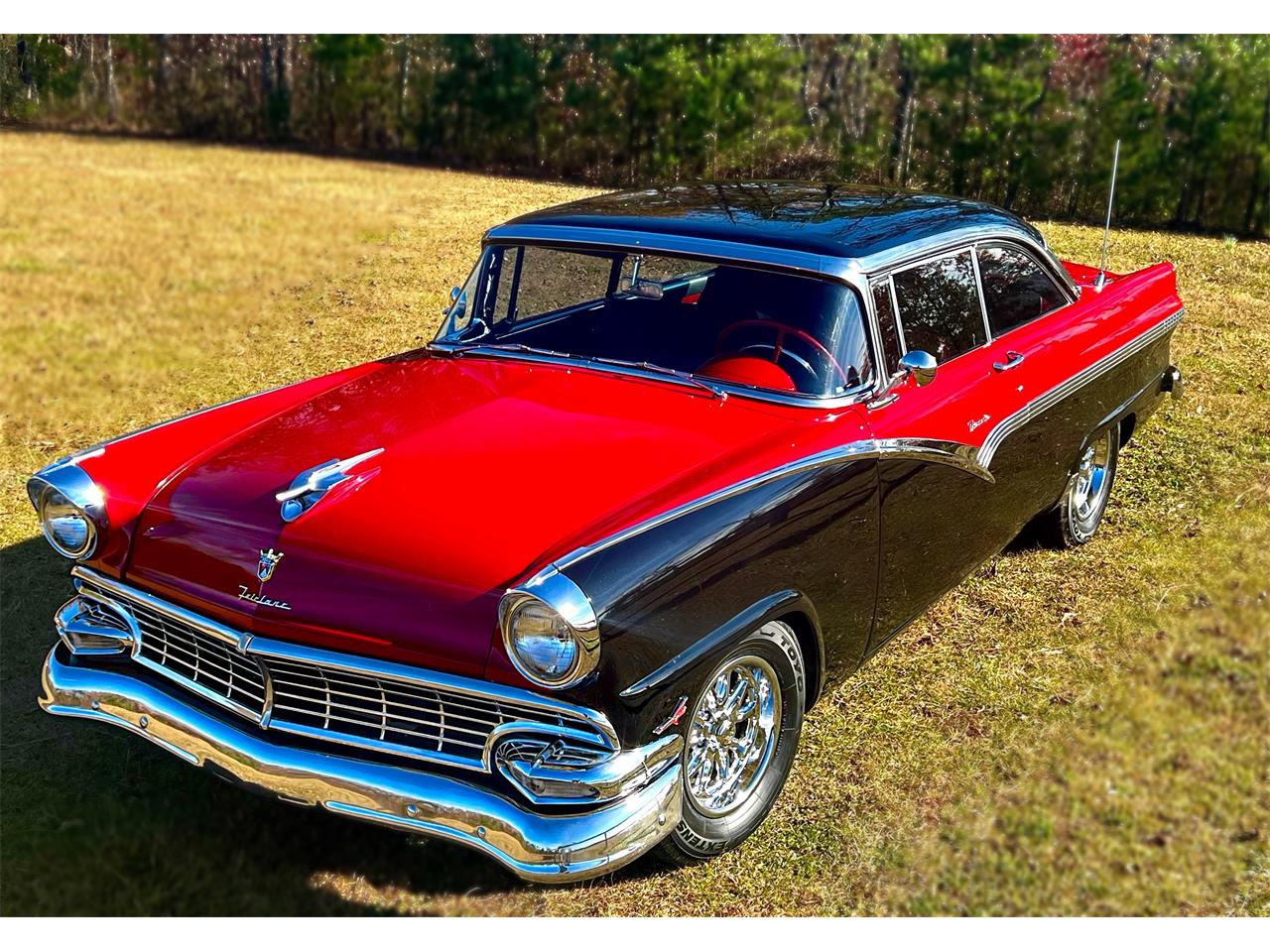 Ford-Fairlane-victoria-1956-Red-and-Black-Red-and-Black-7
