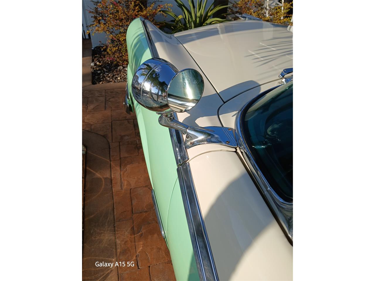 Ford-Fairlane-victoria-1956-Two-tone-Green-17
