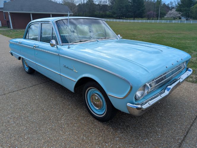 Ford-Falcon-1961-10