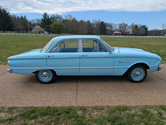 Ford-Falcon-1961-19