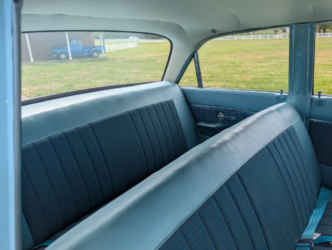 Ford-Falcon-1961-21