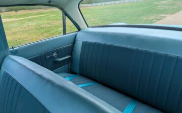 Ford-Falcon-1961-3