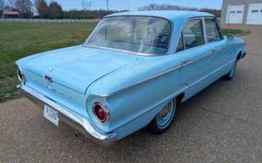 Ford-Falcon-1961-32