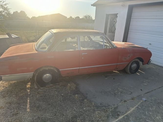 Ford-Falcon-1962-Orange-Gray