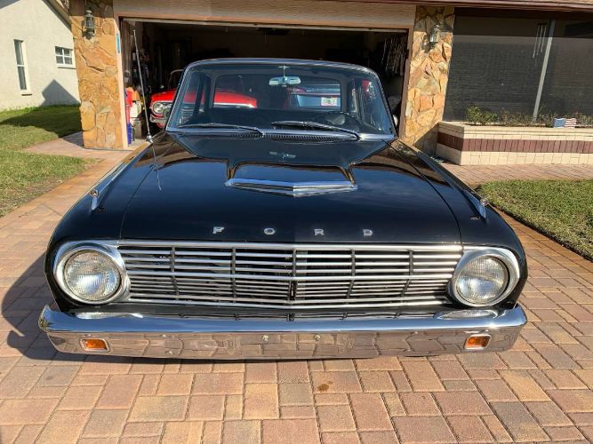 Ford-Falcon-1963-Black-3