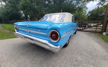 Ford-Falcon-1963-Convertible-2