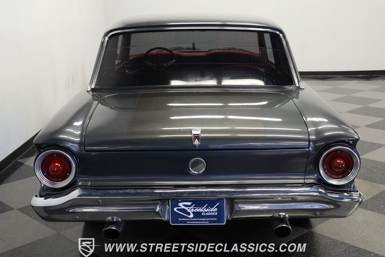 Ford-Falcon-1963-Gunmetal-Gray-Metall-Red-12