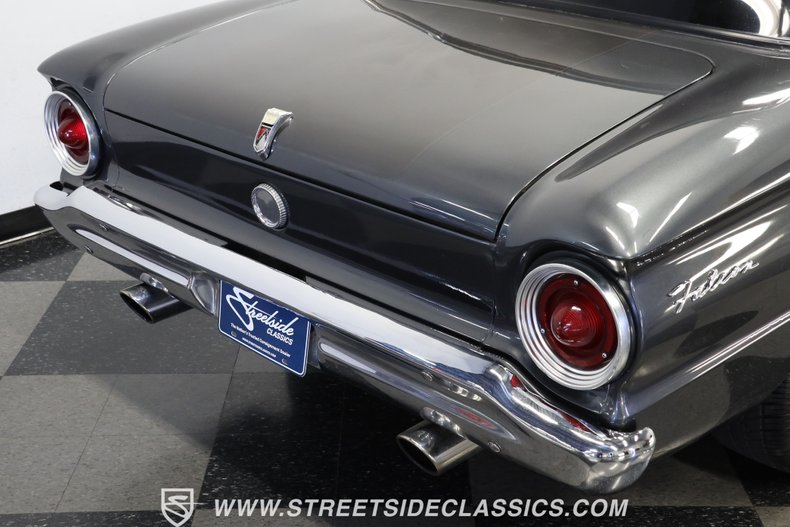 Ford-Falcon-1963-Gunmetal-Gray-Metall-Red-28