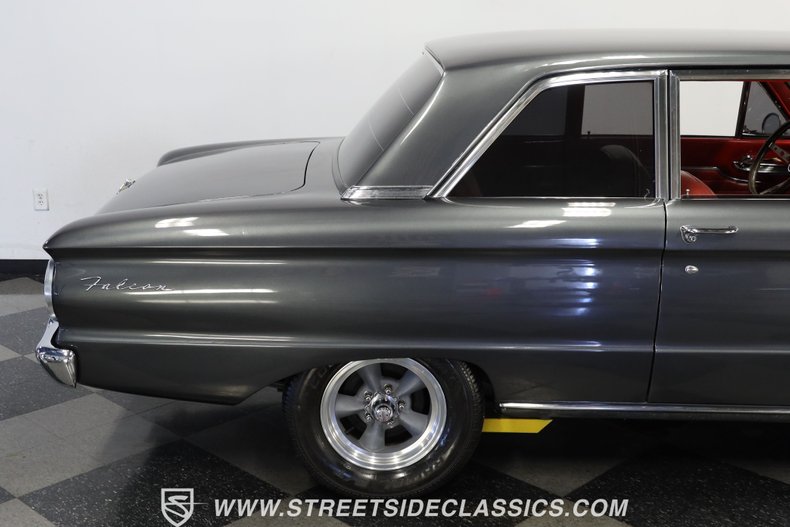 Ford-Falcon-1963-Gunmetal-Gray-Metall-Red-30