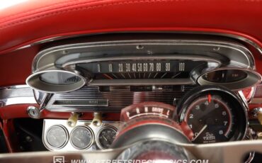 Ford-Falcon-1963-Gunmetal-Gray-Metall-Red-39