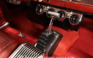 Ford-Falcon-1963-Gunmetal-Gray-Metall-Red-42