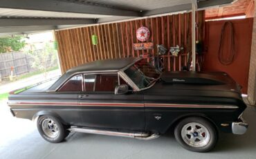 Ford-Falcon-1965-1