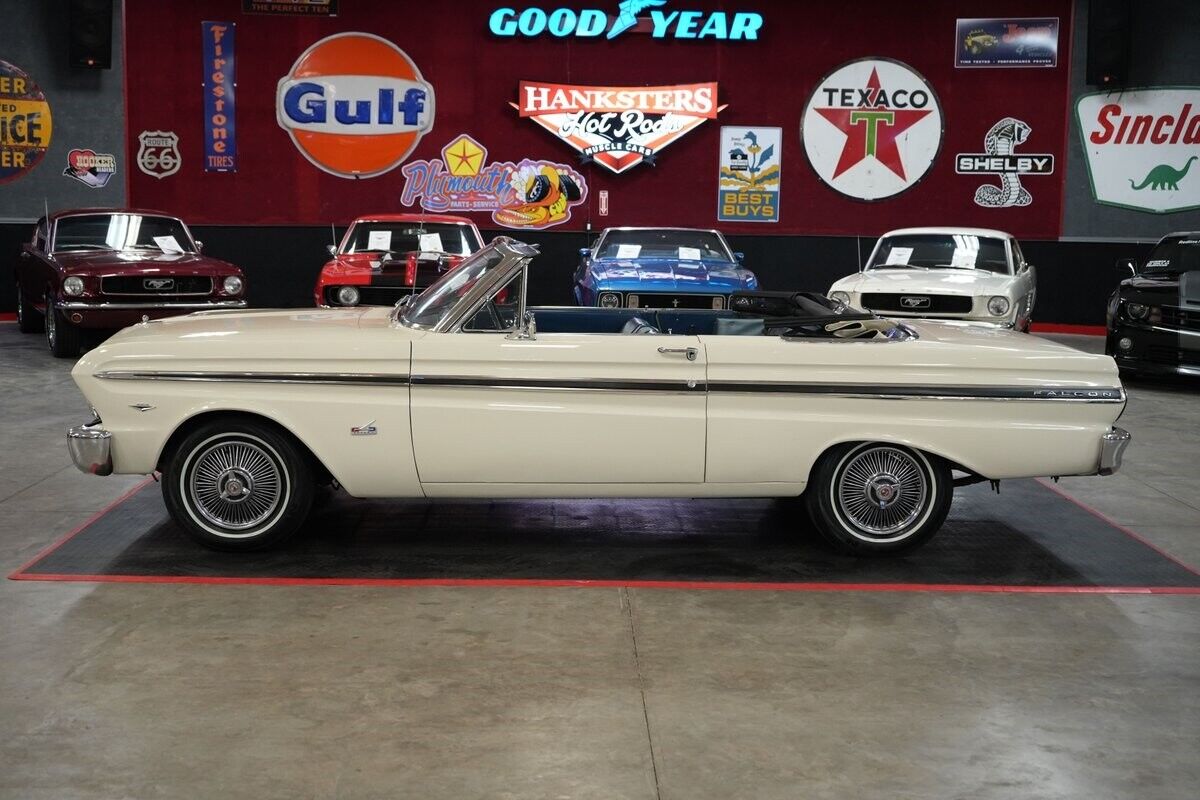 Ford-Falcon-Convertible-1965-Convertible-2