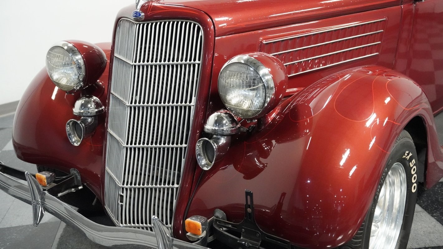Ford-Fordor-1935-Sedan-17