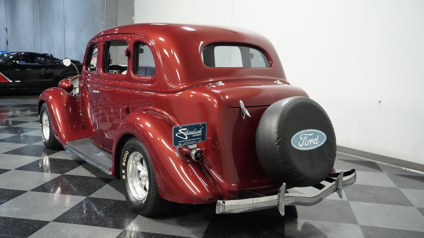 Ford-Fordor-1935-Sedan-8