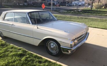 Ford-Galaxie-1961-White-Black-10