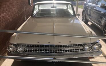 Ford-Galaxie-1961-White-Black-7