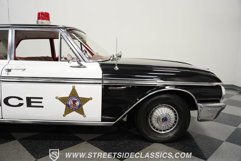 Ford-Galaxie-1962-Raven-Black-Red-29